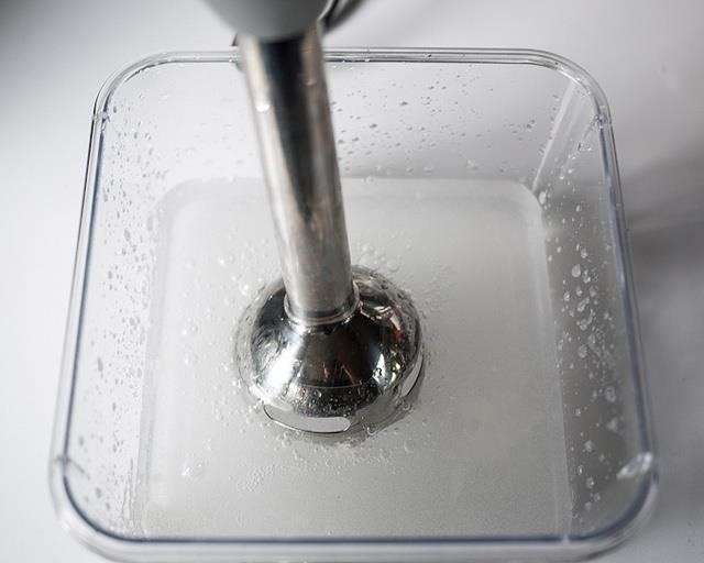 At Last! The Edible Water Bottle You Can Eat